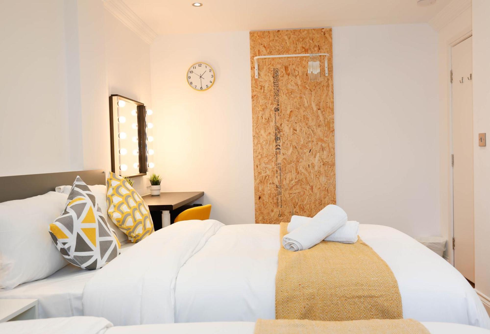 New Luxury Rooms In The Heart Of London Next To Shops, Cafes, Bars & Metro With Shared Bathrooms المظهر الخارجي الصورة