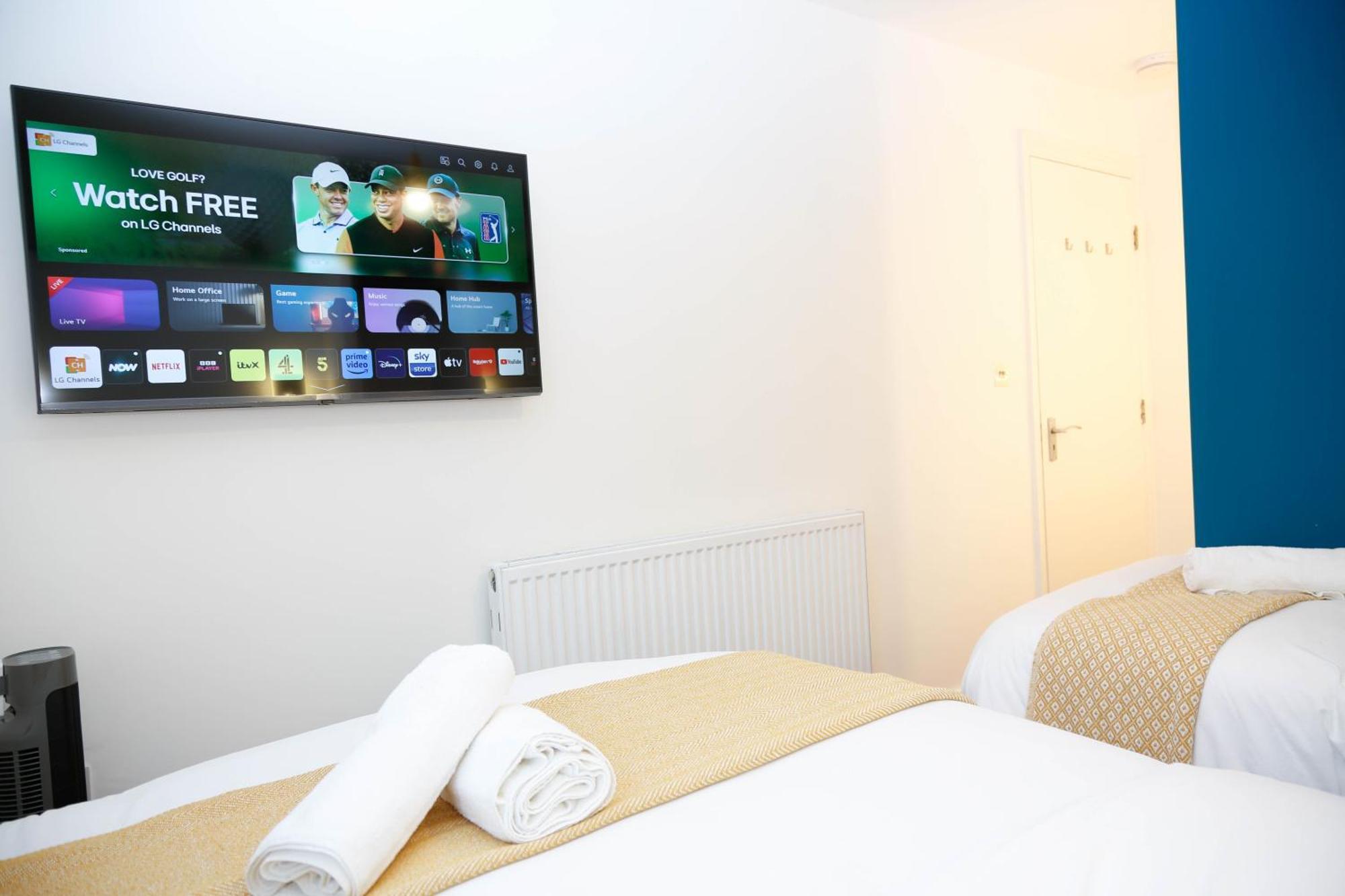 New Luxury Rooms In The Heart Of London Next To Shops, Cafes, Bars & Metro With Shared Bathrooms المظهر الخارجي الصورة