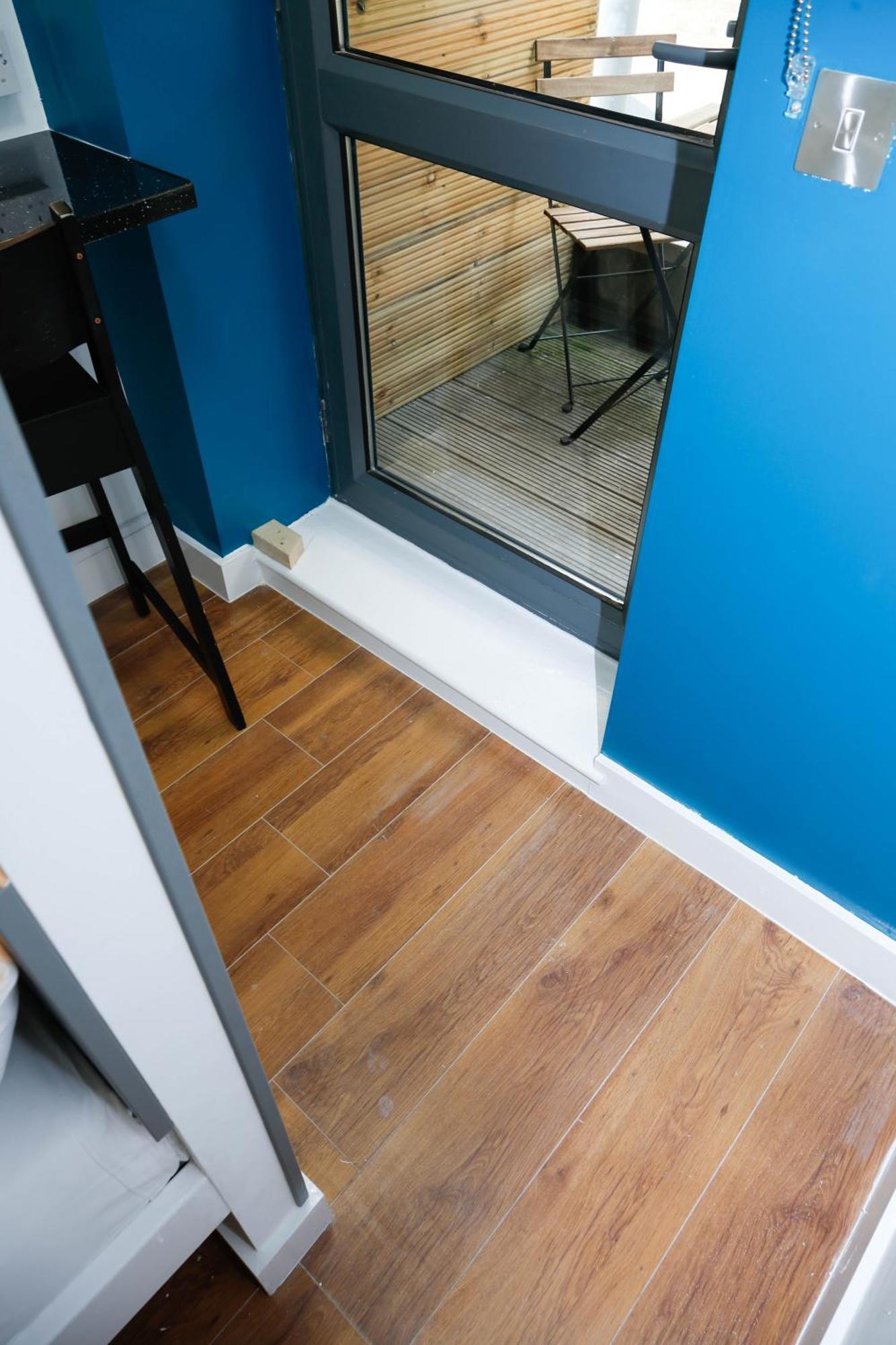 New Luxury Rooms In The Heart Of London Next To Shops, Cafes, Bars & Metro With Shared Bathrooms المظهر الخارجي الصورة