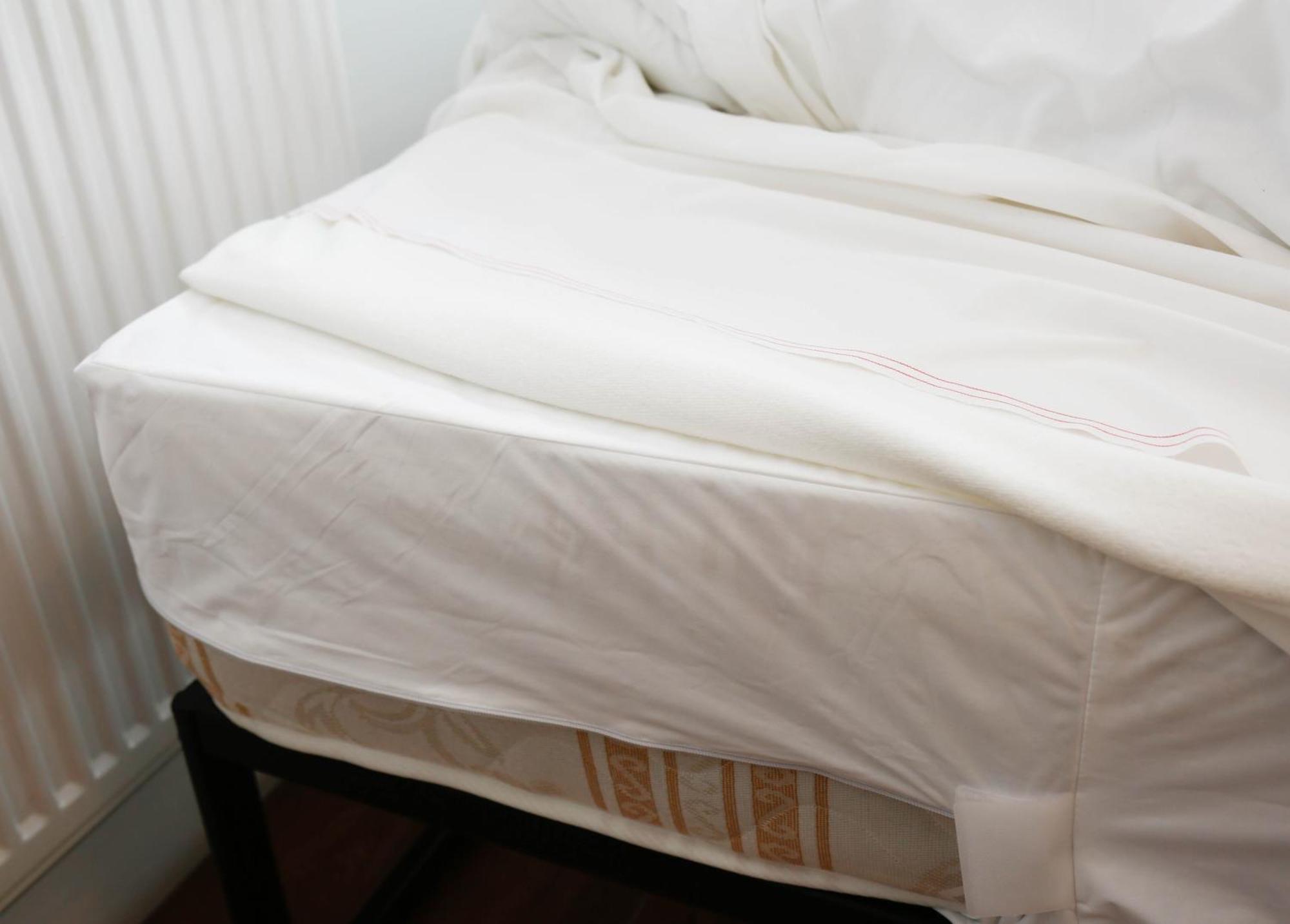 New Luxury Rooms In The Heart Of London Next To Shops, Cafes, Bars & Metro With Shared Bathrooms المظهر الخارجي الصورة