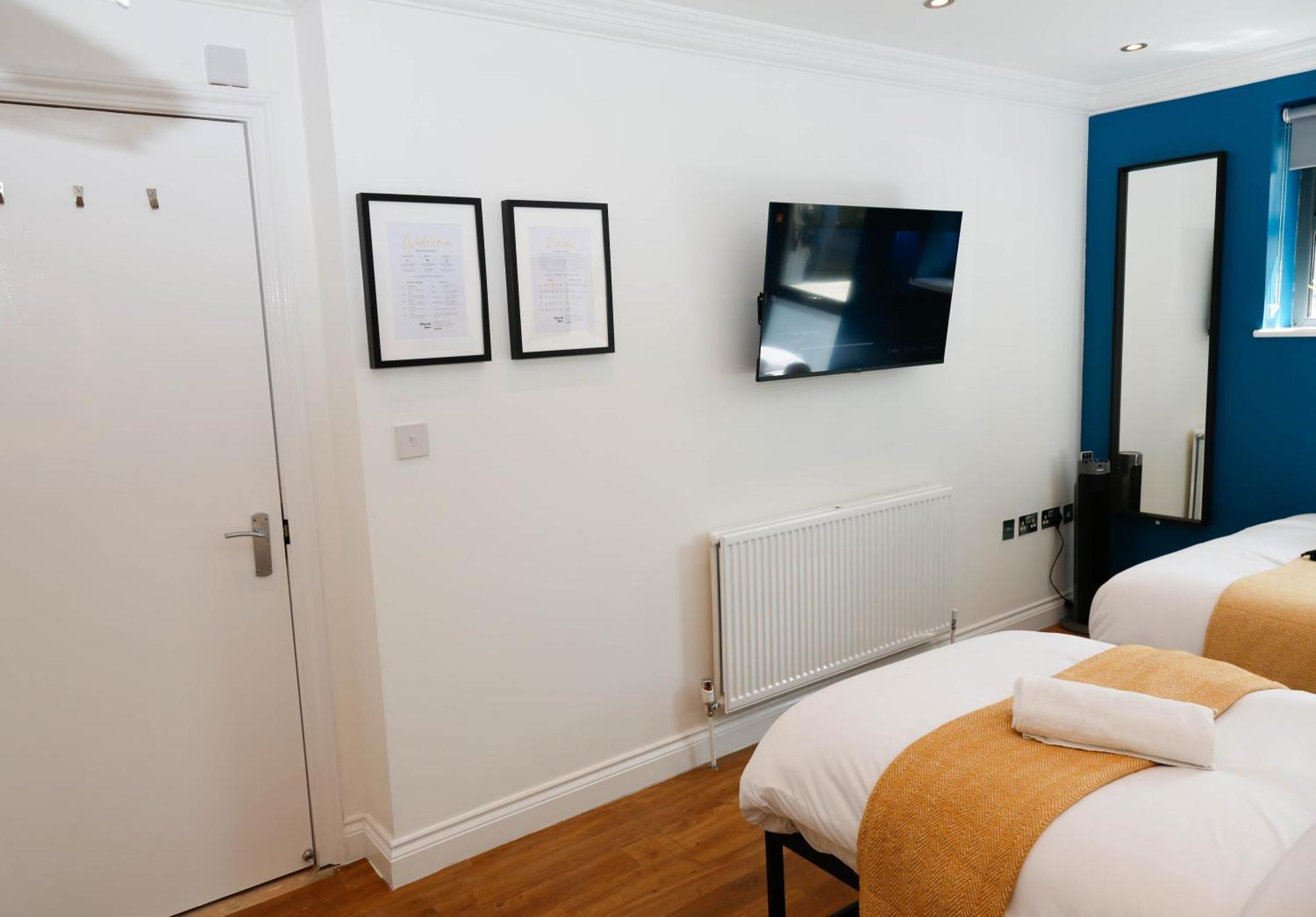 New Luxury Rooms In The Heart Of London Next To Shops, Cafes, Bars & Metro With Shared Bathrooms المظهر الخارجي الصورة